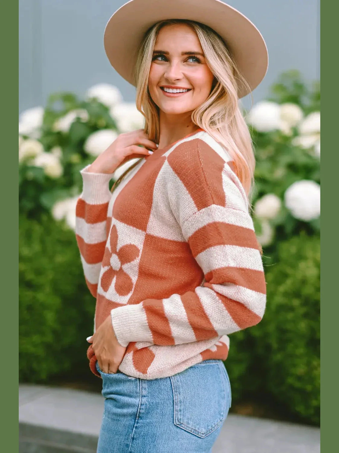 Contrast Round Neck Long Sleeve Sweater