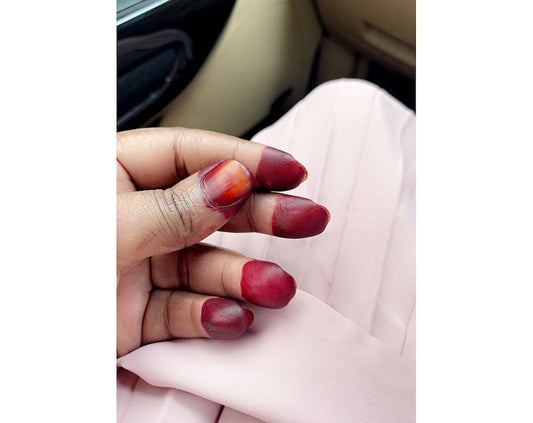 Finger dips henna deep