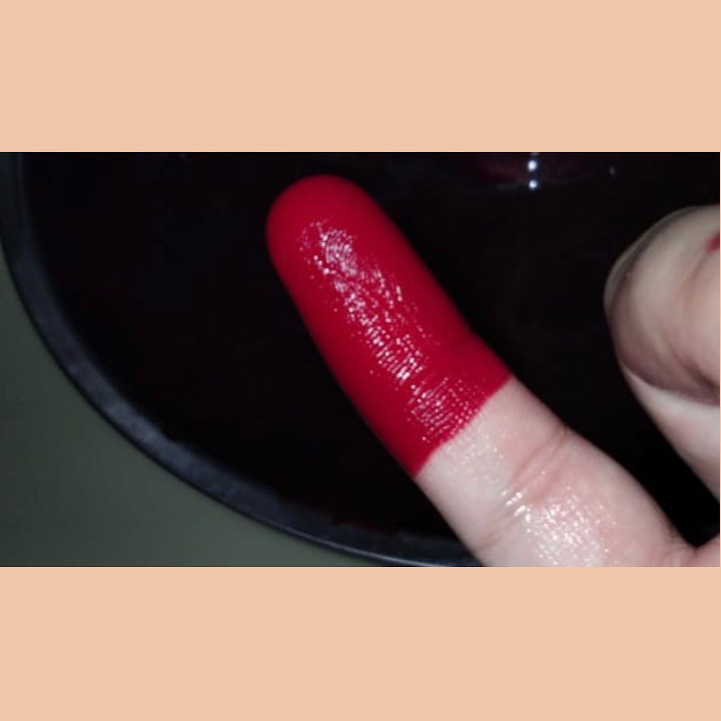 Red Henna dips for fingers